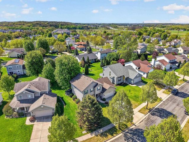 8321 Dolomite Lane, Madison, WI 53719