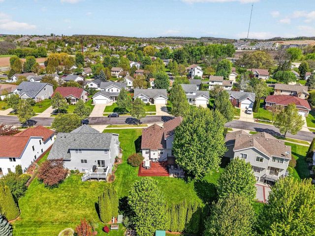 8321 Dolomite Lane, Madison, WI 53719