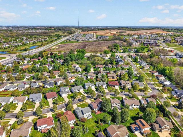 8321 Dolomite Lane, Madison, WI 53719