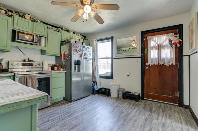 502 Locust Street, Idalou, TX 79329