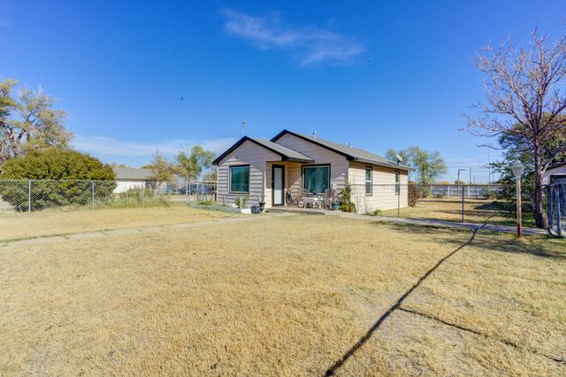 502 Locust Street, Idalou, TX 79329