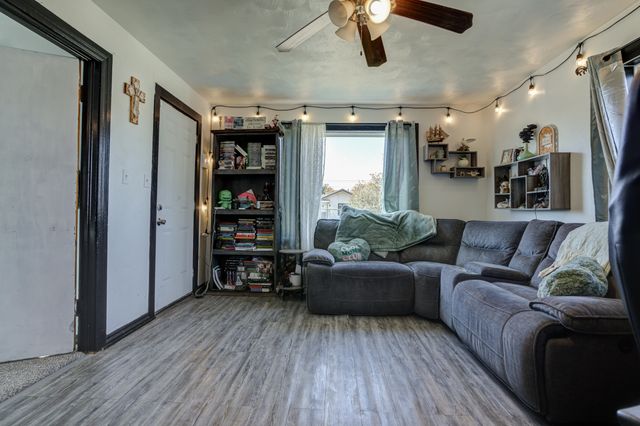 502 Locust Street, Idalou, TX 79329