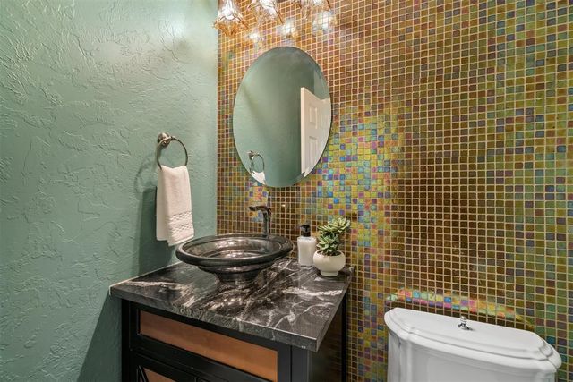 4701 Flint Ridge Circle, Norman, OK 73072