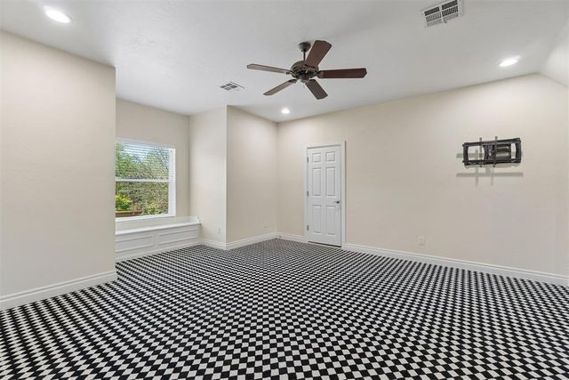 4701 Flint Ridge Circle, Norman, OK 73072