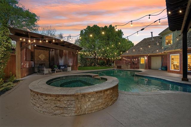 4701 Flint Ridge Circle, Norman, OK 73072