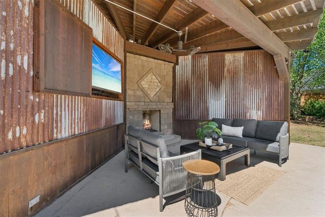 4701 Flint Ridge Circle, Norman, OK 73072