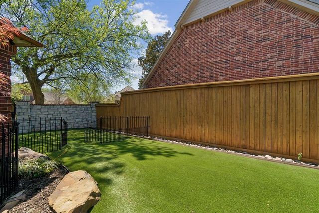 4701 Flint Ridge Circle, Norman, OK 73072