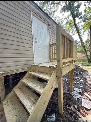 29170 S Palmetto St, Walker, LA 70785