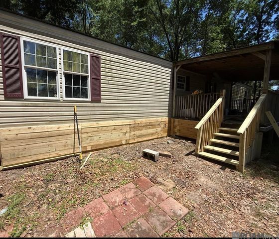 29170 S Palmetto St, Walker, LA 70785