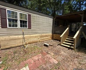 29170 S Palmetto St, Walker, LA 70785