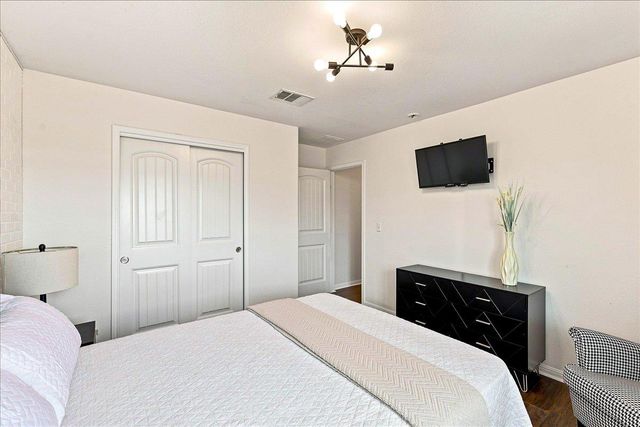 412 Alsatian LN, Leander, TX 78641