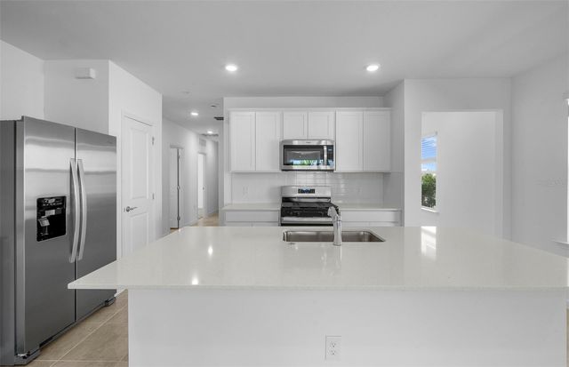813 BALLEBY TRAIL, Bradenton, FL 34212