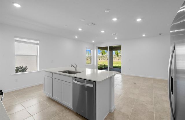 813 BALLEBY TRAIL, Bradenton, FL 34212