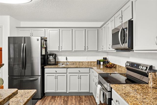 2242 CASPIAN DRIVE, Lakeland, FL 33805