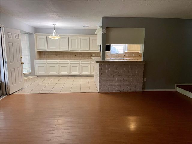 15803 Baytree Drive, Houston, TX 77070