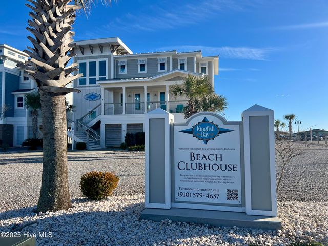 1558 Harbour Place Drive, Calabash, NC 28467