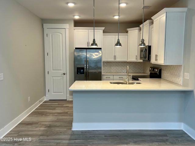 1558 Harbour Place Drive, Calabash, NC 28467