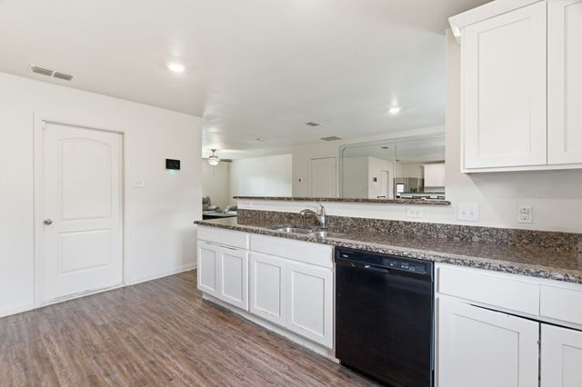 1321 Eagle Lake Drive, Azle, TX 76020