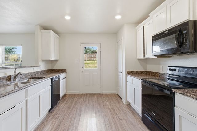 1321 Eagle Lake Drive, Azle, TX 76020