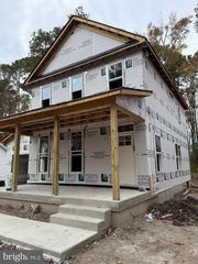 66 WEATHERALL, Montross, VA 22520