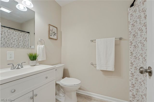 1385 Ormond Avenue, Madison, OH 44057