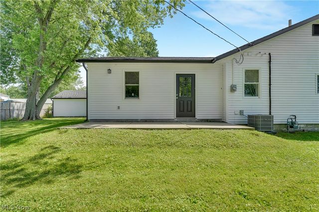 1385 Ormond Avenue, Madison, OH 44057