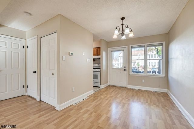 32 Washington Avenue, North Plainfield Boro, NJ 07060