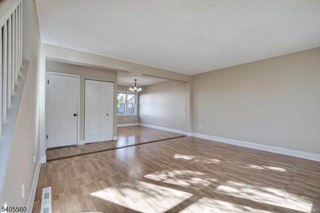 32 Washington Avenue, North Plainfield Boro, NJ 07060