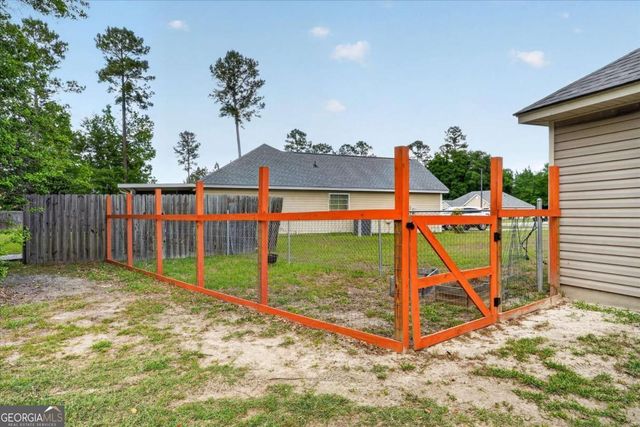 40 JR Drive, Ellabell, GA 31308