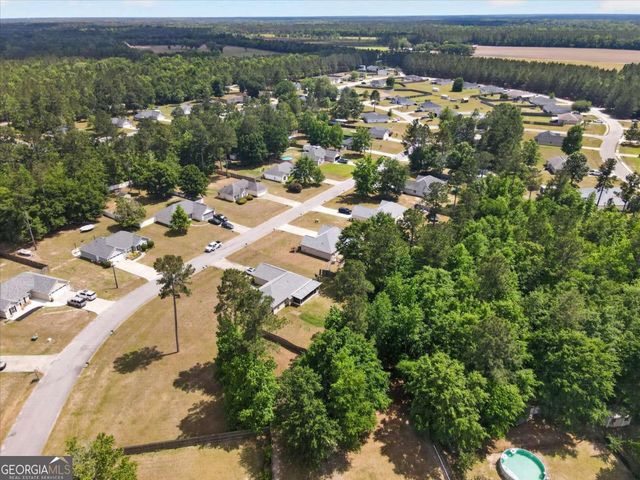 40 JR Drive, Ellabell, GA 31308