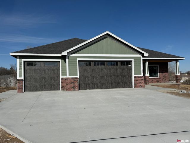 1140 Evergreen Road, Bennet, NE 68317