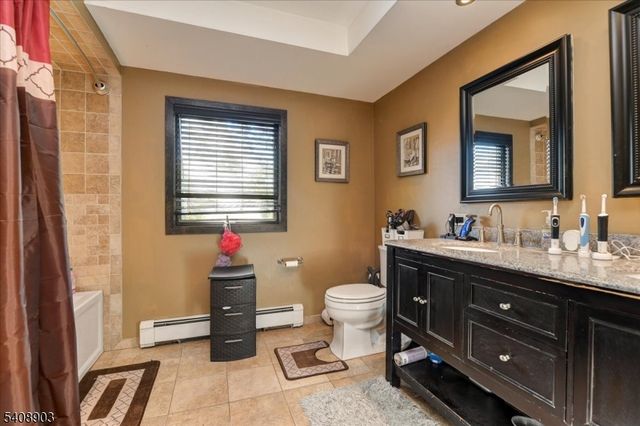 21 Tice Pl, Ringwood Boro, NJ 07456