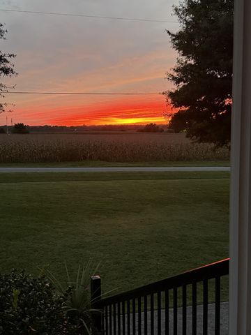 646 Indian Creek Rd, Huntland, TN 37345