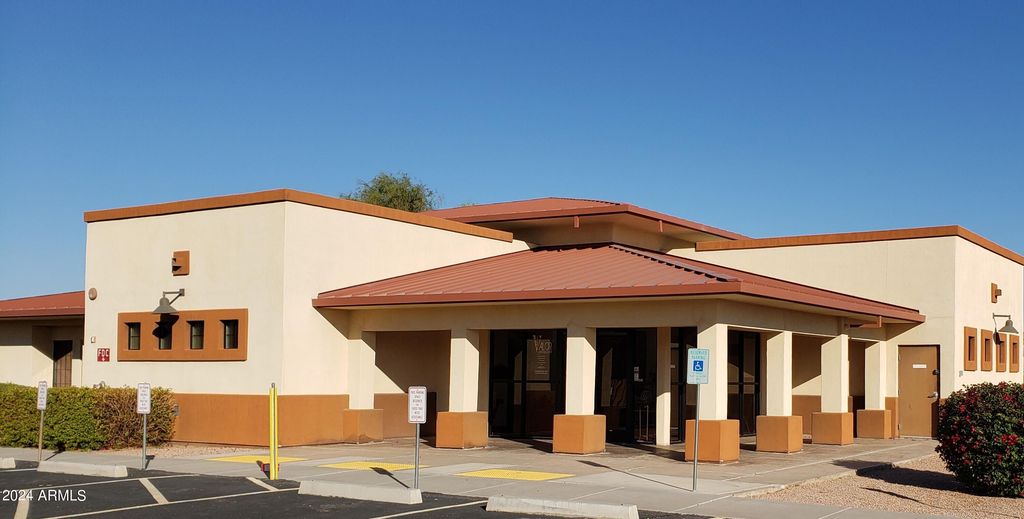 3015 E WARNER Road, Gilbert, AZ 85296 — photo 2