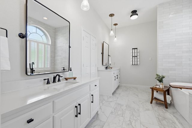 424 Preakness Place Road, Van Alstyne, TX 75495