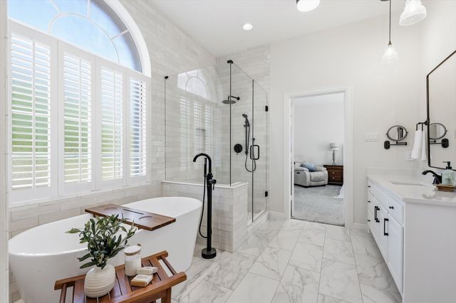 424 Preakness Place Road, Van Alstyne, TX 75495