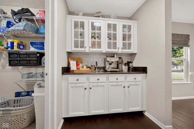 5641 Buck Drive, Noblesville, IN 46062