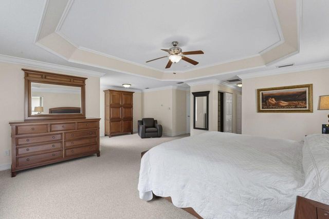 8492 Breezy Oak Way, Boynton Beach, FL 33473