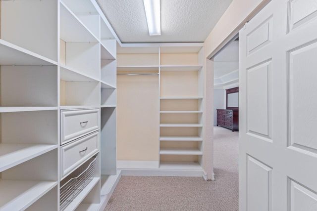 8492 Breezy Oak Way, Boynton Beach, FL 33473