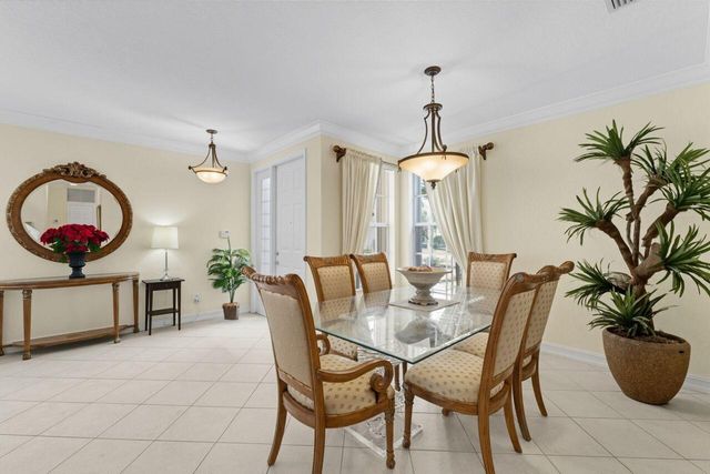 8492 Breezy Oak Way, Boynton Beach, FL 33473