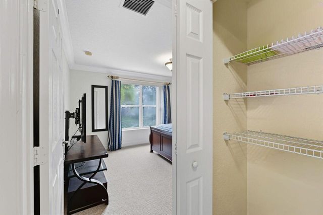 8492 Breezy Oak Way, Boynton Beach, FL 33473