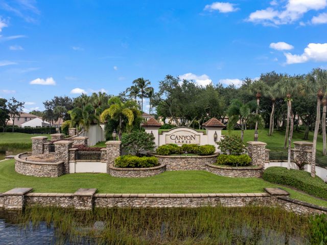 8492 Breezy Oak Way, Boynton Beach, FL 33473