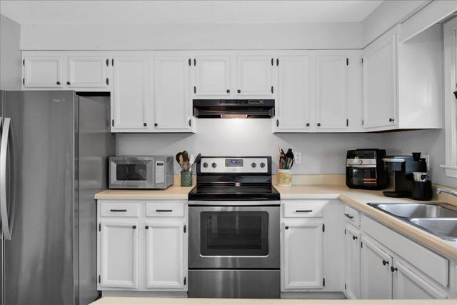 91 Lapointe Street, Winooski, VT 05404