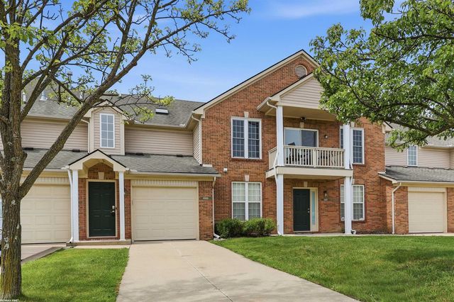 45653 Gable Drive, Macomb, MI 48044