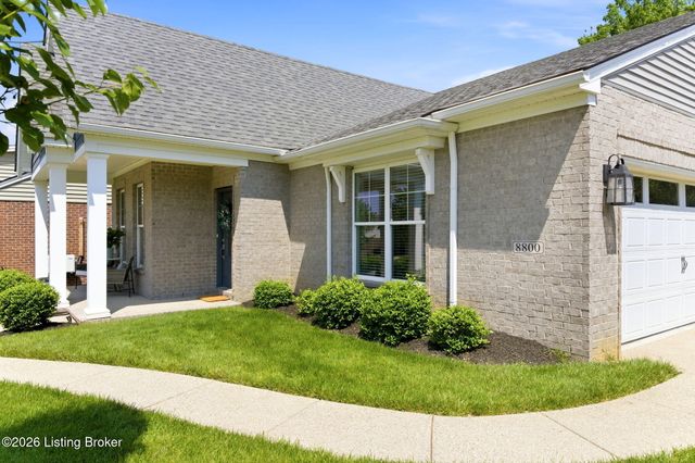 8800 Sanctuary Ln, Louisville, KY 40291