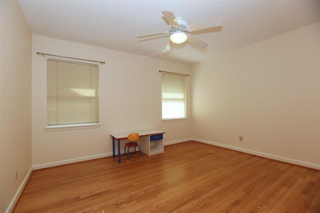 3535 Durhill Street, Houston, TX 77025