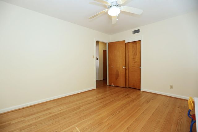 3535 Durhill Street, Houston, TX 77025