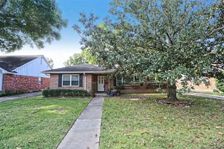 3535 Durhill Street, Houston, TX 77025