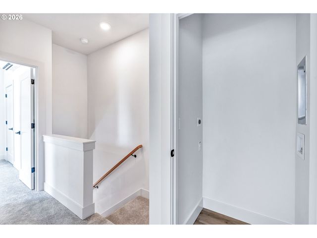 2389 Se 45TH Ave, Portland, OR 97215