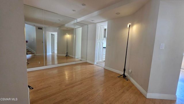 644 Warwick Avenue, Thousand Oaks, CA 91360